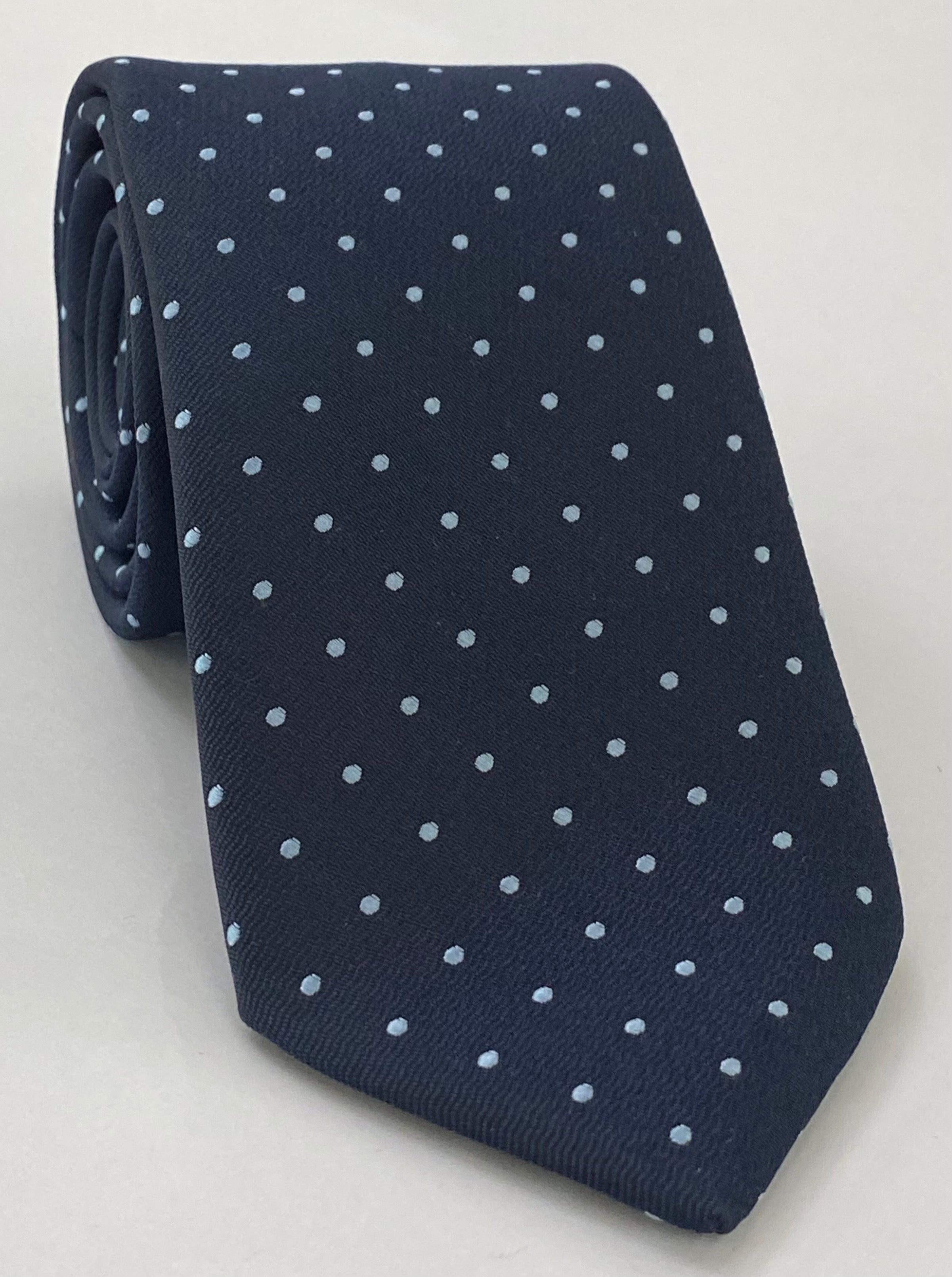 ダークネイビーのピンドット柄シルクネクタイ(スカイブルードット) EPDT-2