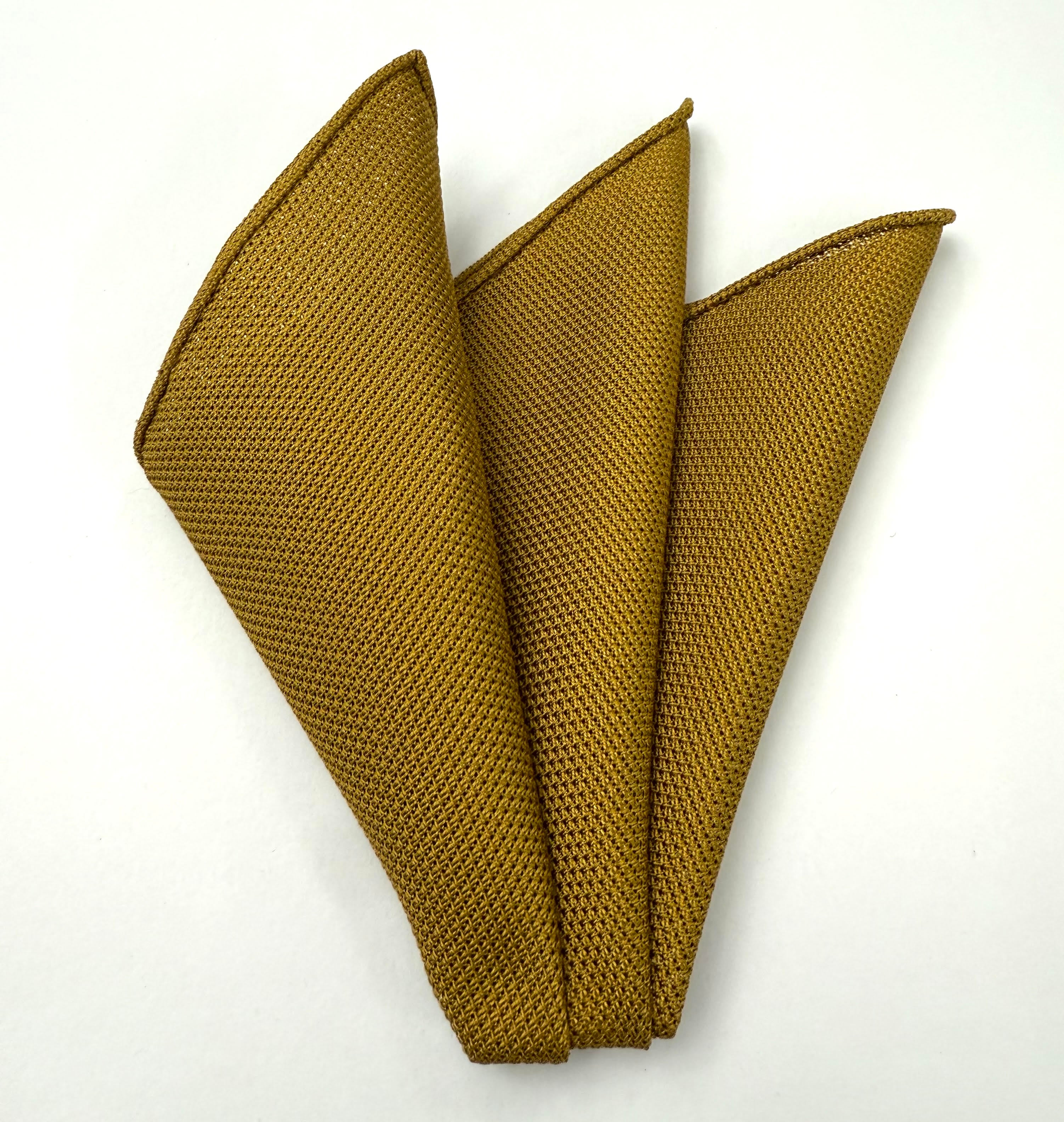 ダークゴールド ピッコラ グレナディン シルク ポケットスクエア #17