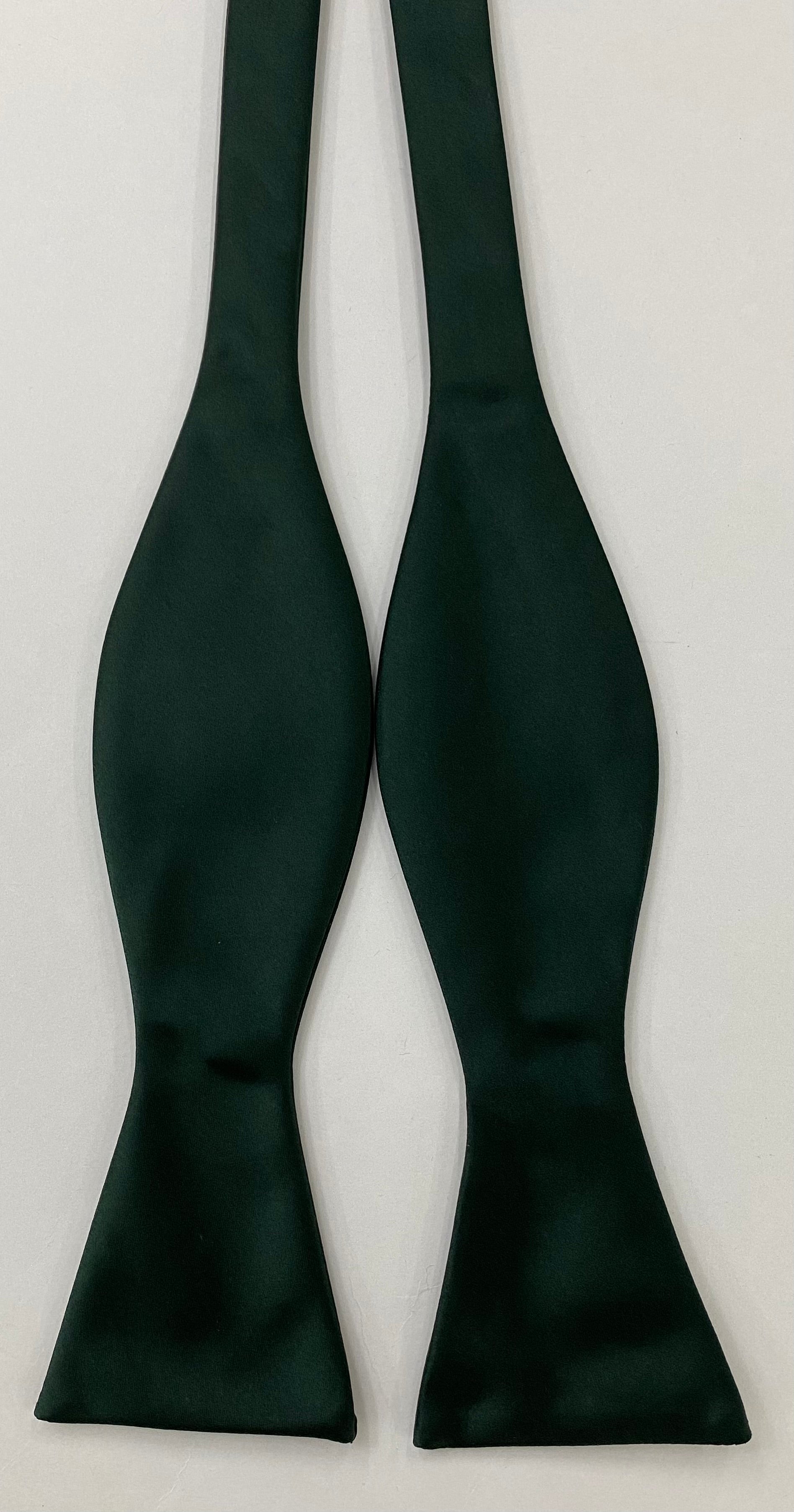 포레스트 그린 새틴 실크 보타이 ISABT-15