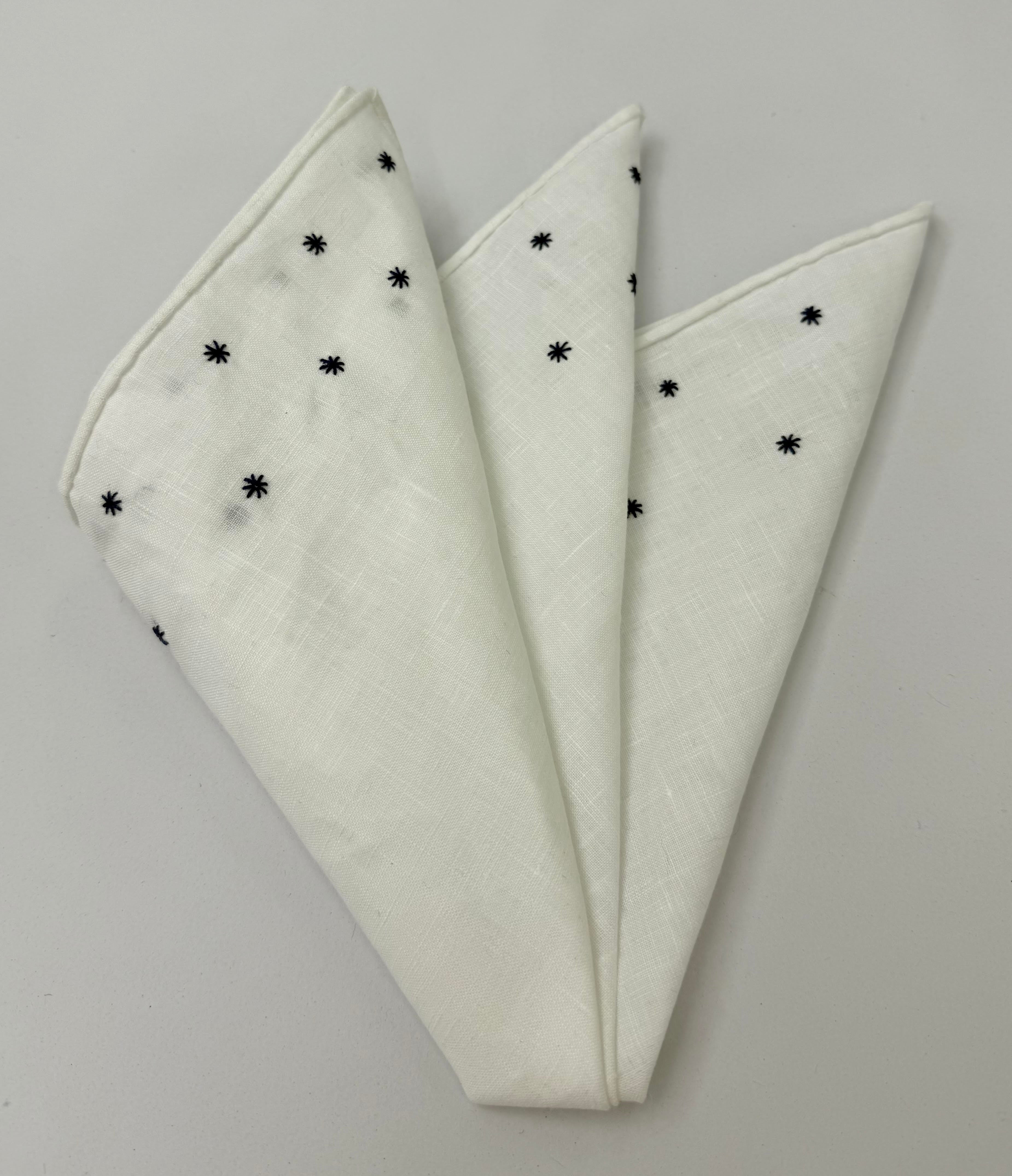 벨기에산 화이트 린넨 2줄 자수 별 포켓 스퀘어 LLEP-2LS