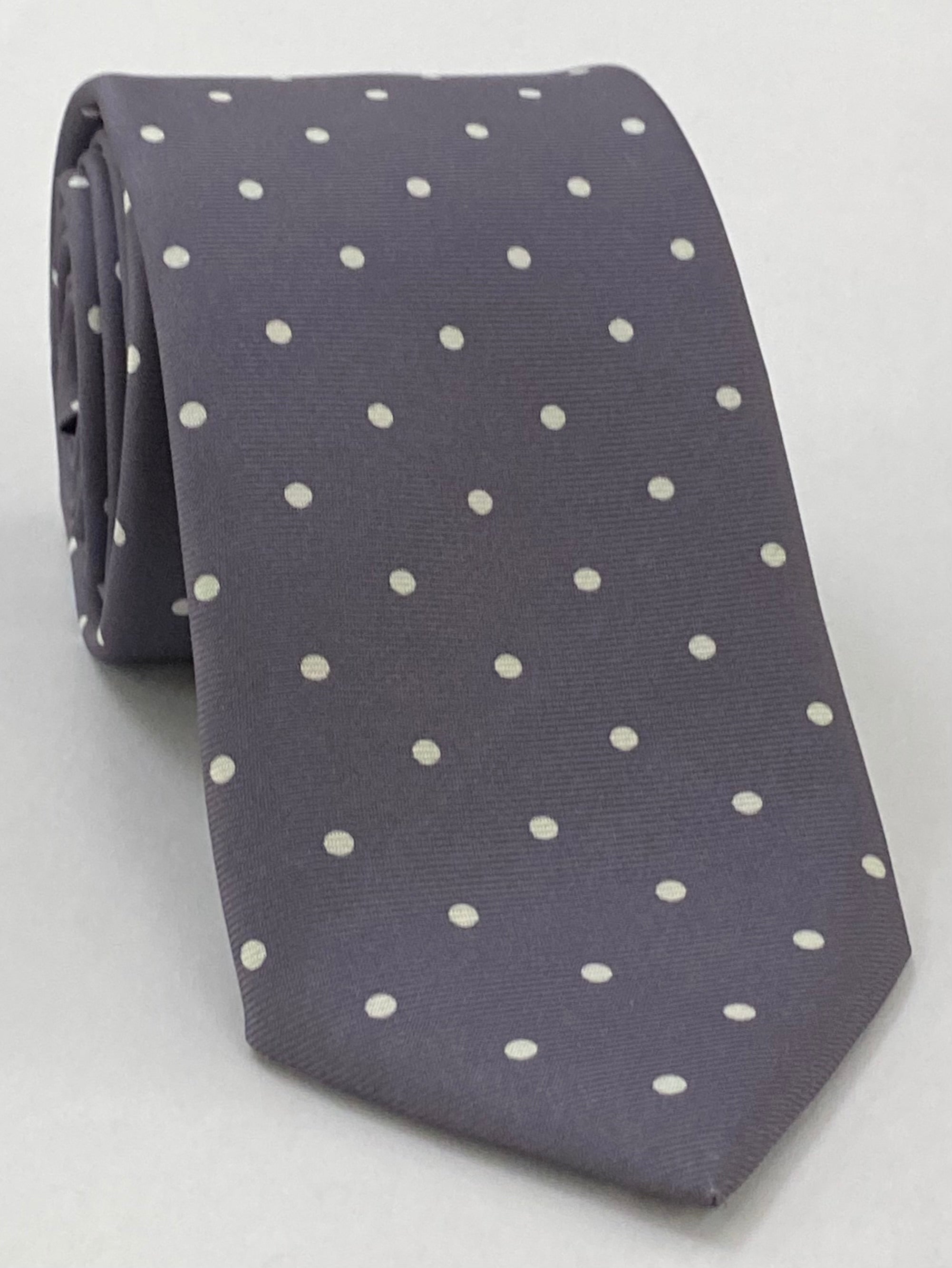 チャコールグレーのプリントドットシルクタイ MCDT-32(オフホワイト)
