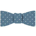 スカイブルーのピンドットシルク蝶ネクタイ（ホワイトドット） #EPDBT-11