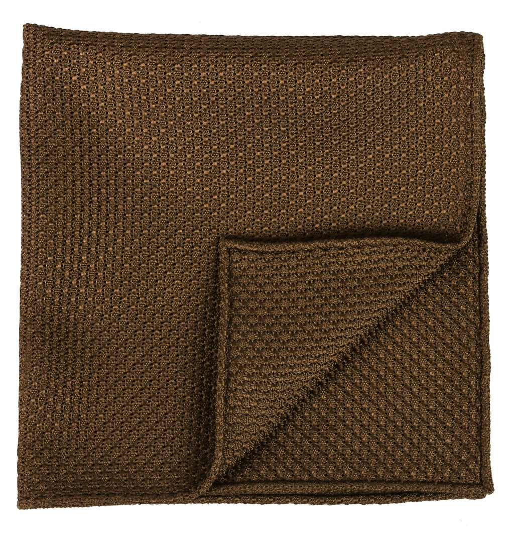 {[en]:Chocolate Grenadine Grossa Silk Pocket Square