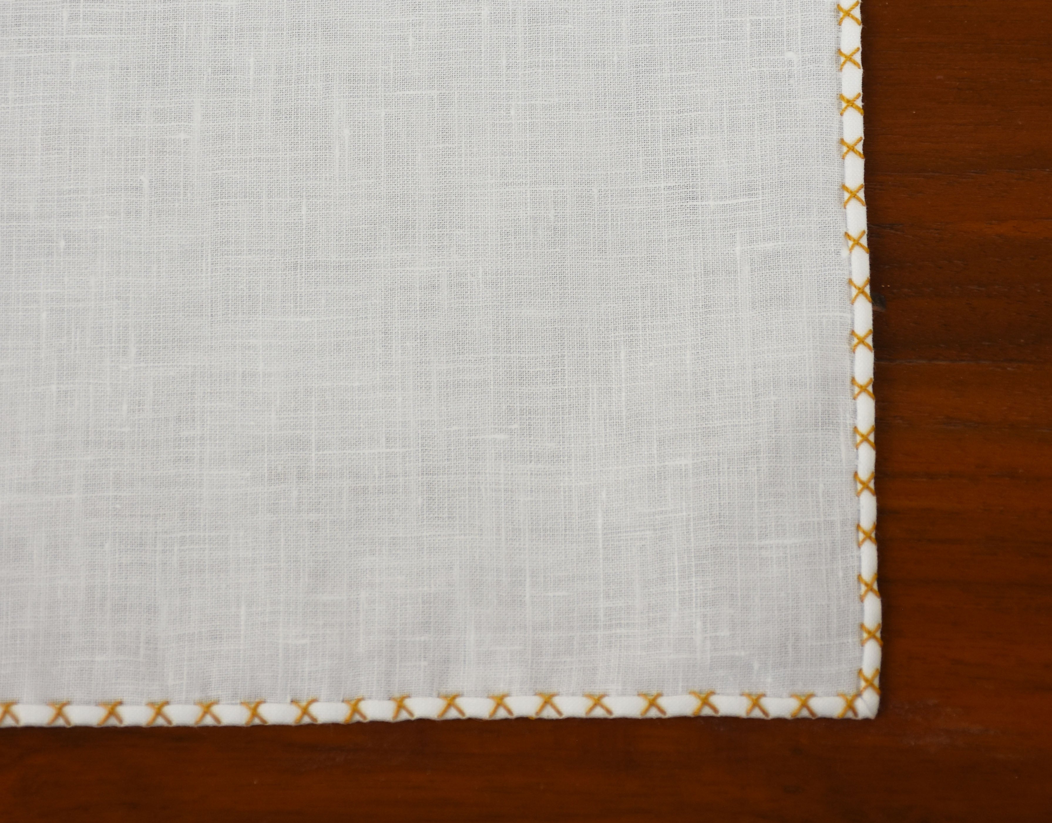 {[en]:Gold X Pattern Belgian White Linen Pocket Square