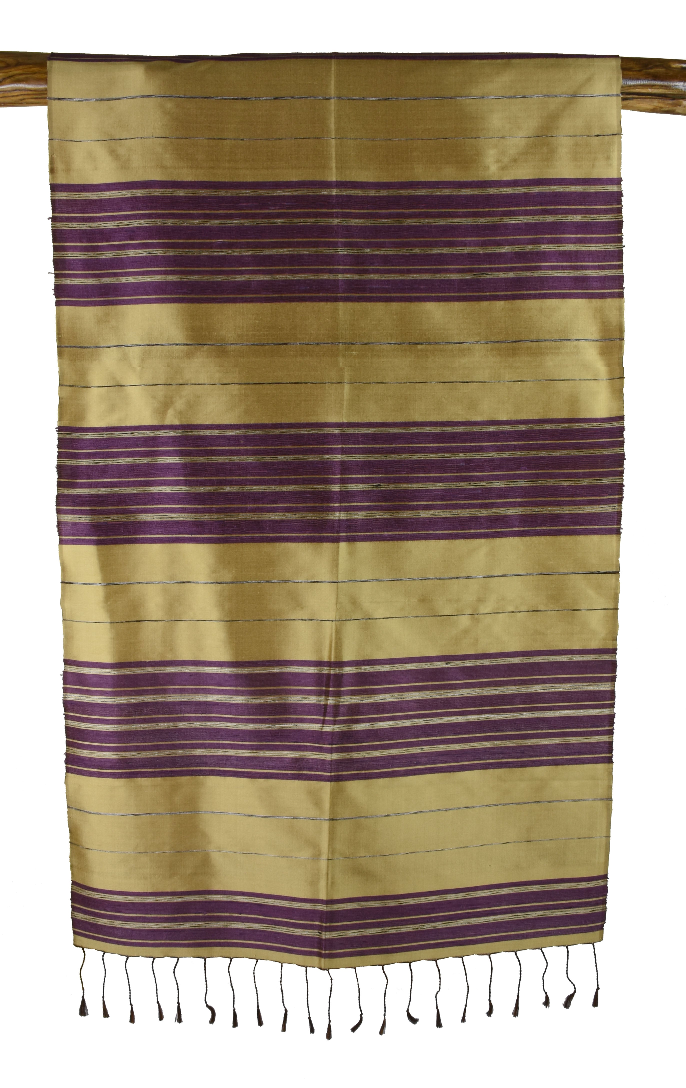 {[en]:Sangdao Thai Silk Shawls