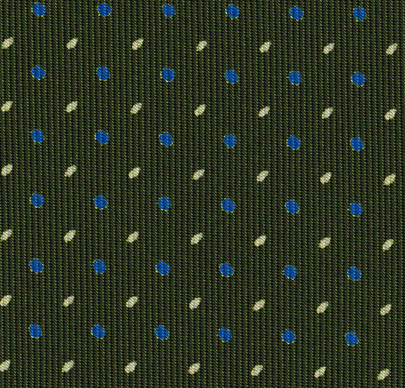 {[en]:Sky Blue & Off-White on Forest Green Macclesfield Print Pattern Silk Pocket Square