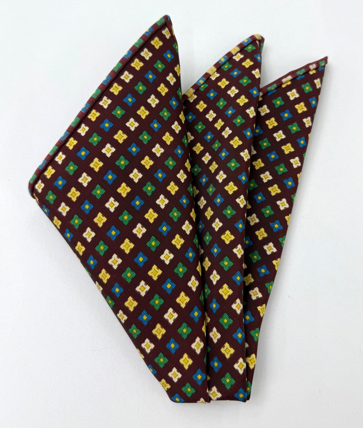 버건디 앳킨슨 프린트 아이리시 포플린 포켓 스퀘어 APRP-12 (옐로우, 그린, 블루 & 크림)