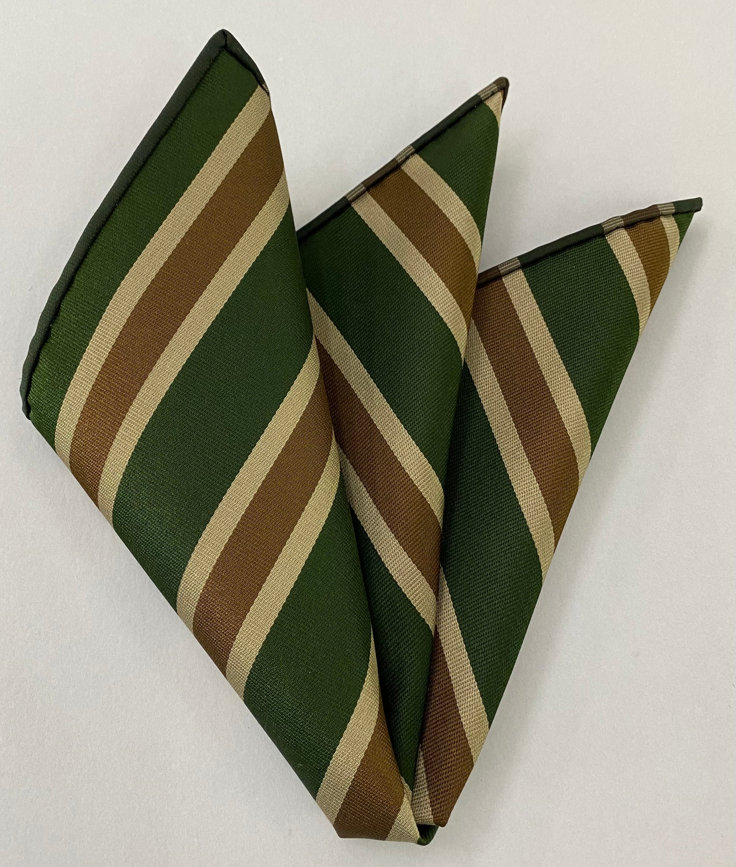 イリノイ州警察 シルクポケットスクエア AMPT-16 - ダークフォレストグリーン、ミディアムブラウン＆ベージュ