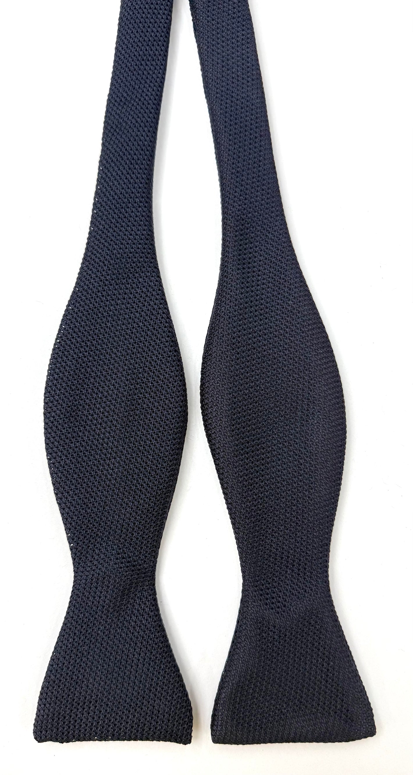 ミッドナイトブルー グレナディン フィナシルク ボウタイ GFBT-8