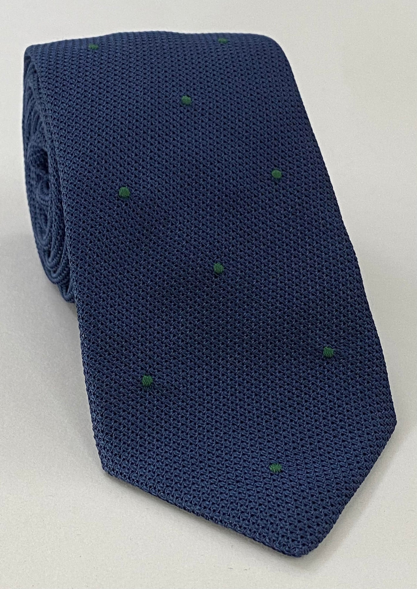 소프트 네이비 그레나딘 파인, 포레스트 그린 (핸드 쏜) 핀 도트 실크 타이 #GFDT-11 (22)