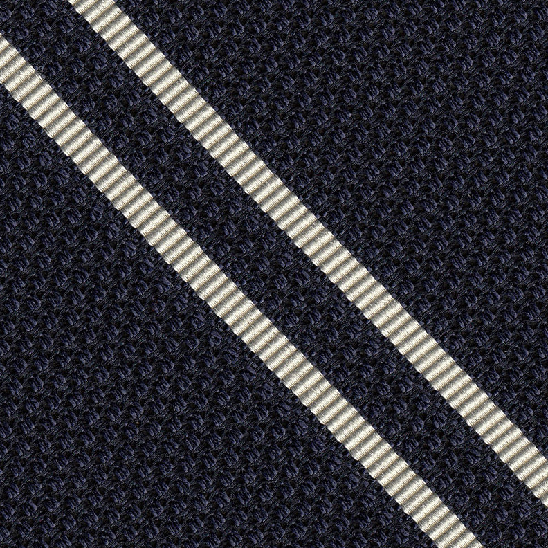 {[en]:Off-White on Midnight Blue Grenadine Fina Reppe Stripe Silk Pocket Square