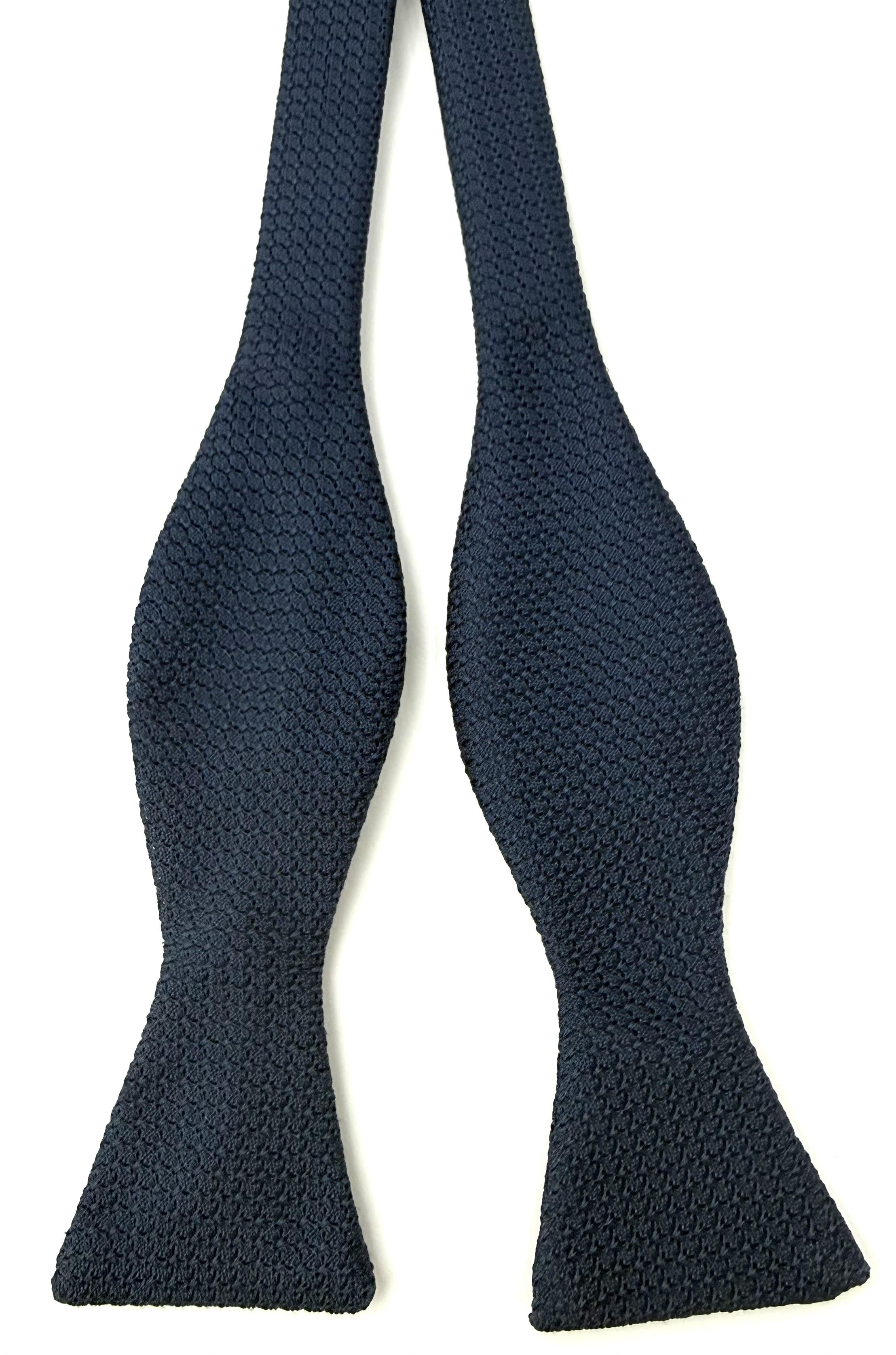 Soft Navy Blue Grenadine Grossa Silk Bow Tie GGBT-11 – Sam Hober