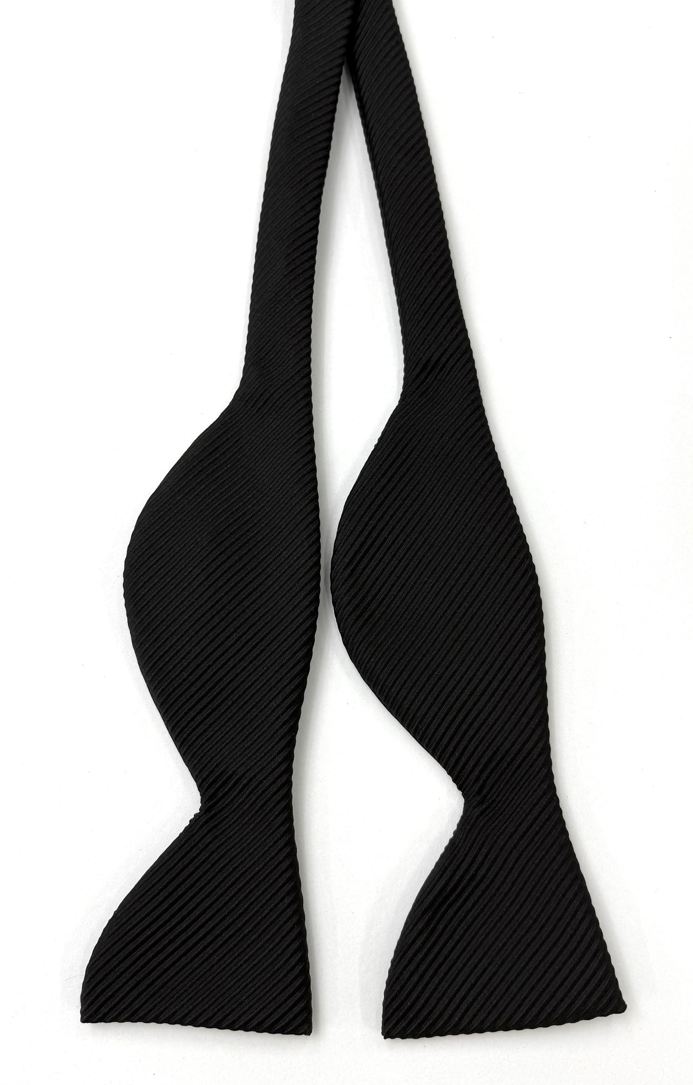 Black Grosgrain Silk Bow Tie GGRBT-8