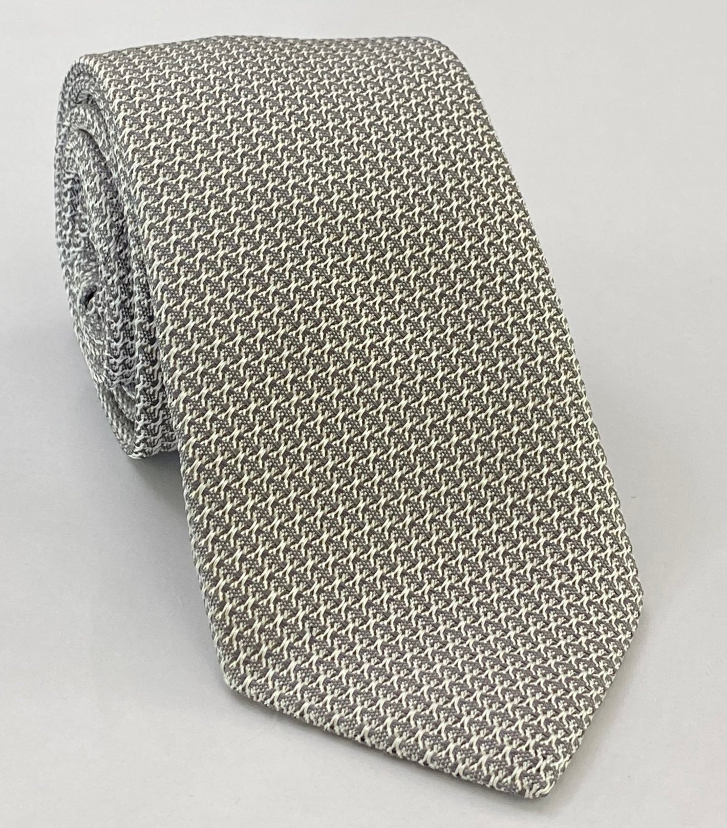 Charcoal Gray/Silver Grenadine Grossa Silk Tie GGT-21