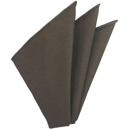 {[en]:Bitter Chocolate Piccola Grenadine Silk Pocket Square