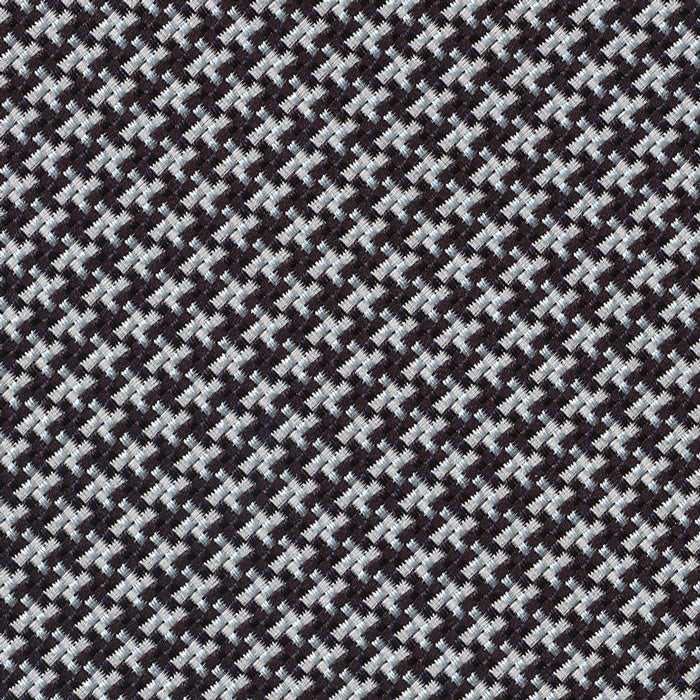 {[en]:Black & White Hounds Tooth Silk Pocket Square