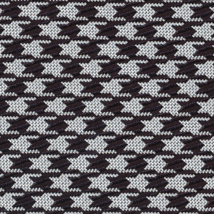 {[en]:Black & White Hounds Tooth Silk Pocket Square