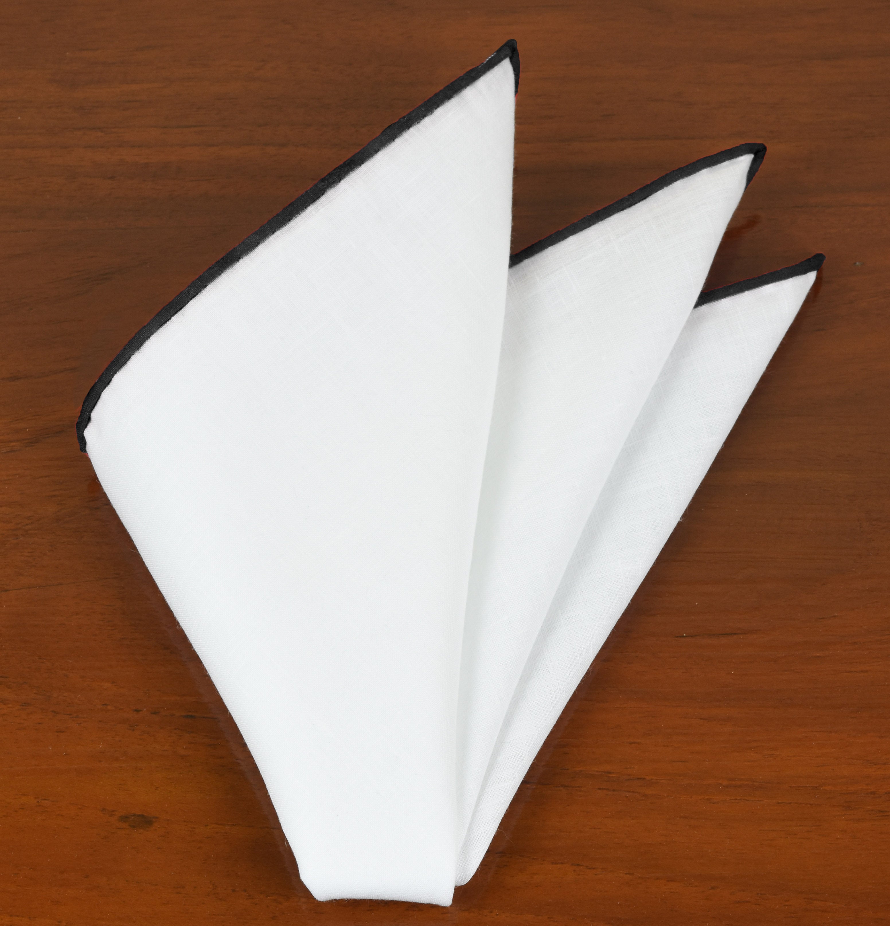 {[en]:White Linen With Black Contrast Edges Pocket Square