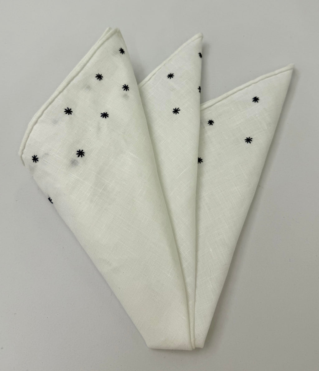 ベルギーホワイトリネン 2本ライン刺繍入りスター ポケットスクエア LLEP-2LS