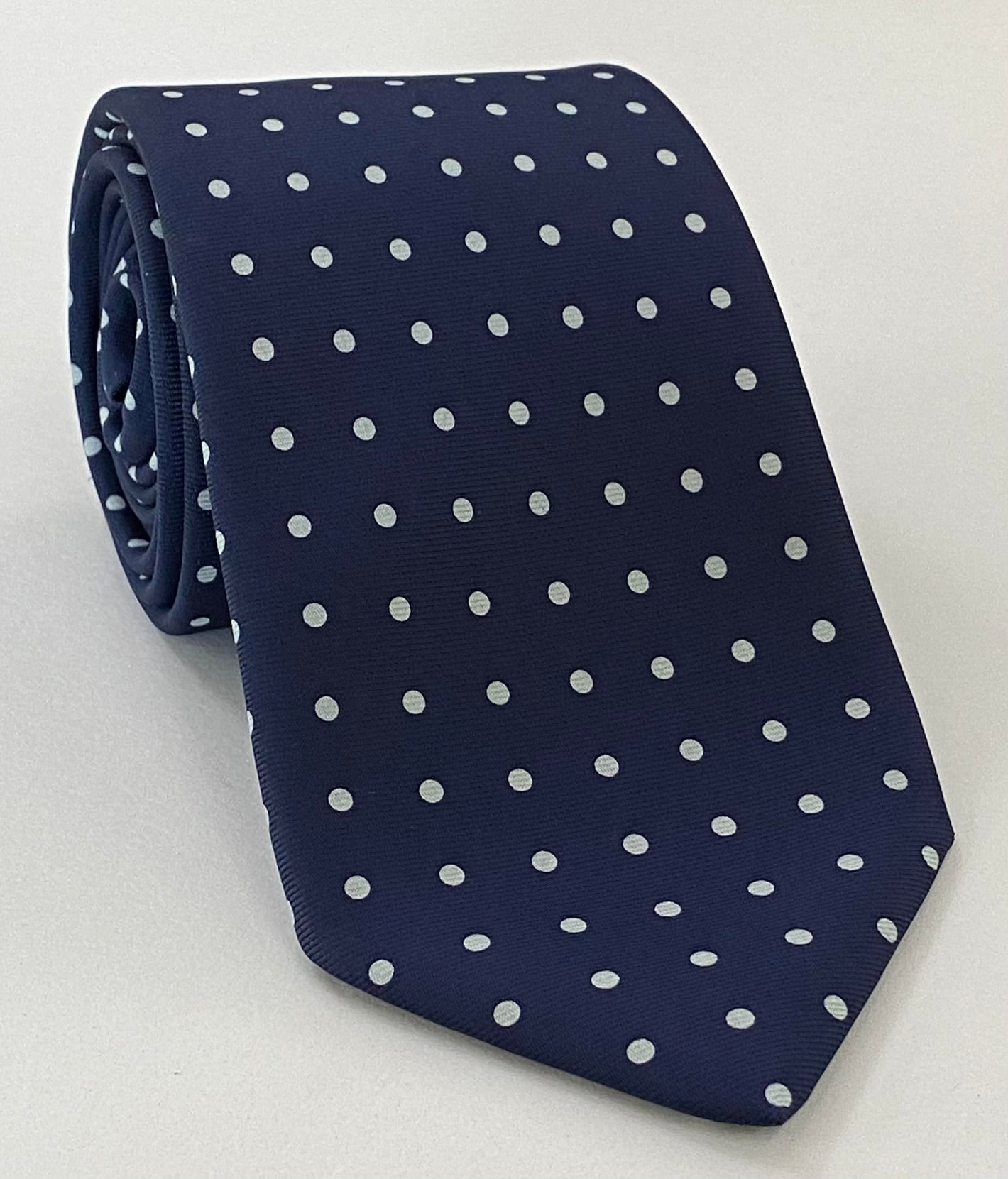 Off-White on Dark Navy Blue Macclesfield Printed Silk Tie MCDT-23