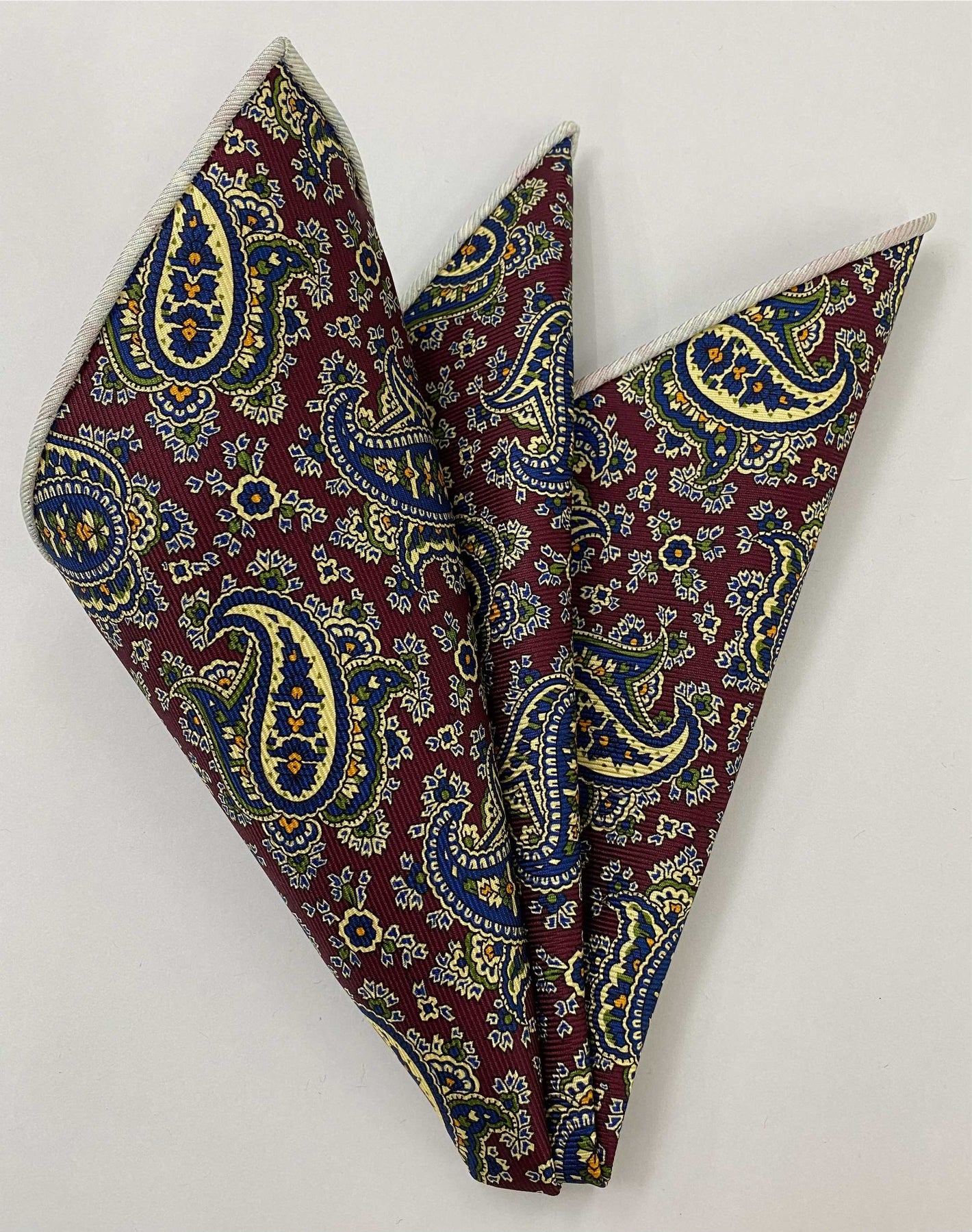 맥클즈필드 프린트 실크 포켓 스퀘어 MCP-717