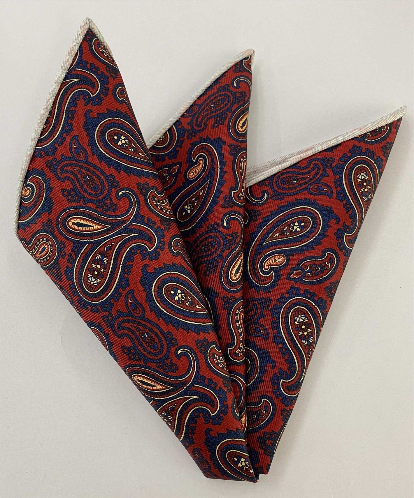 맥클즈필드 프린트 실크 포켓 스퀘어 MCP-723