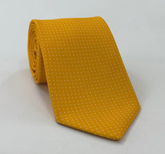 Off-White on Yellow Gold Macclesfield Silk Tie MCPDT-23
