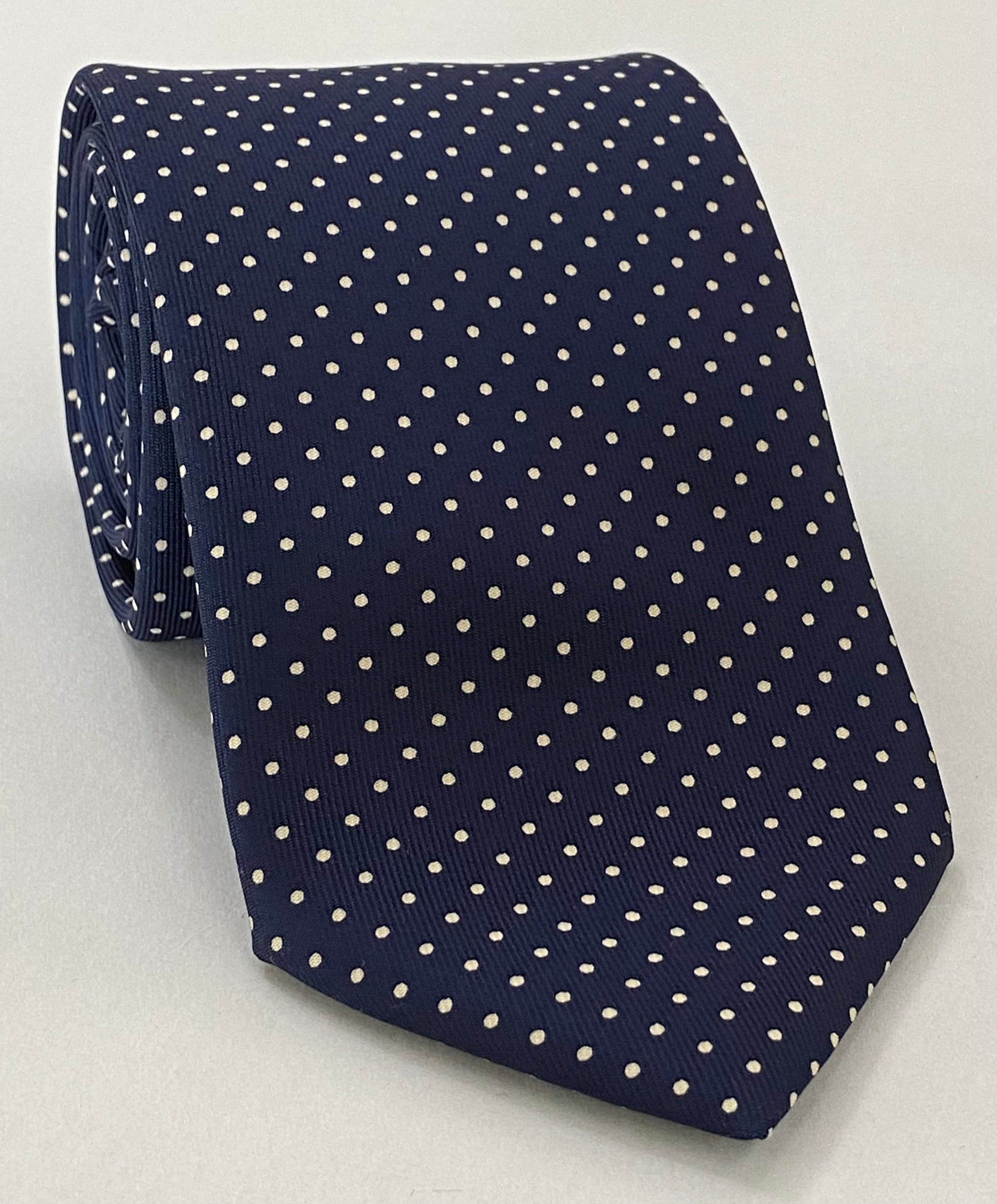 オフホワイト ダークネイビー マクルズフィールドプリント シルクタイ MCPDT-26