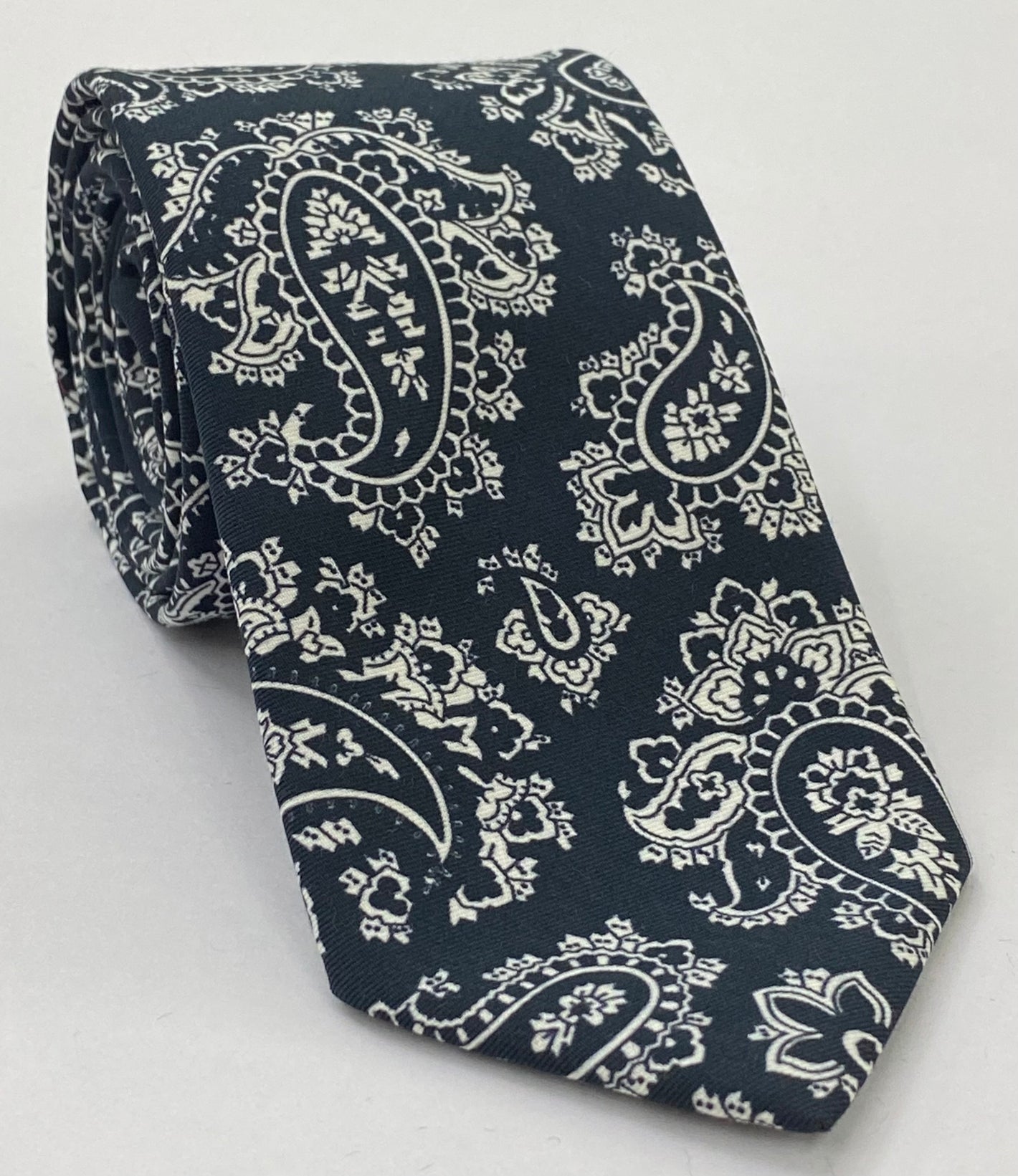 White on Midnight Blue Print Pattern Silk/Cotton Tie MCSCT-1