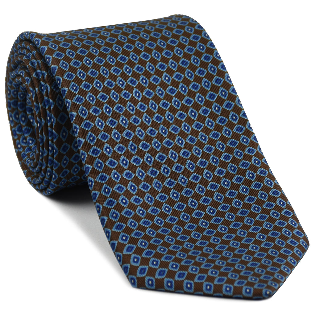 {[en]:Sky Blue, Blue & White on Dark Chocolate Macclesfield Print Silk Tie