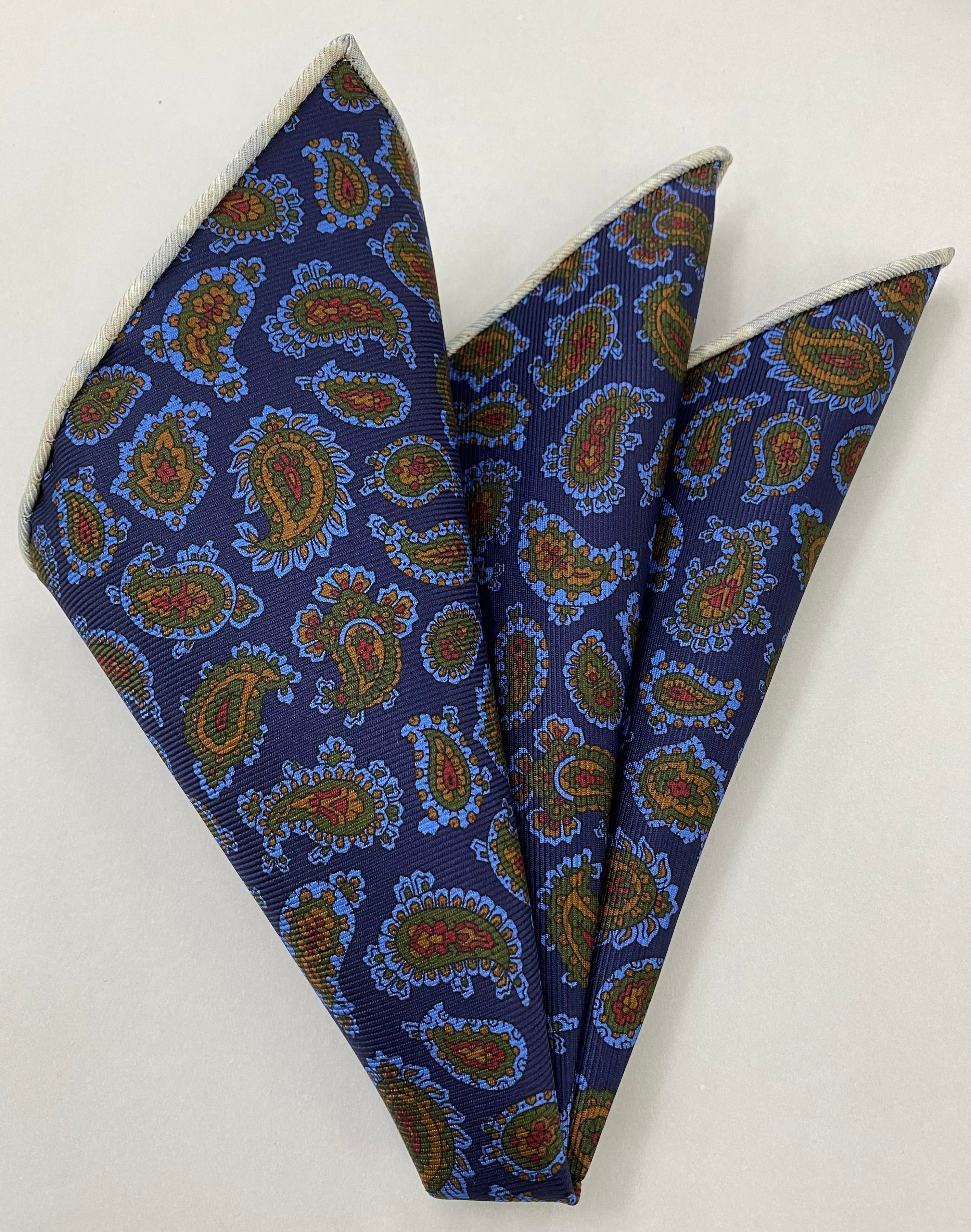 모던 마더 맥클스필드 프린트 실크 포켓 스퀘어 MMPP-109