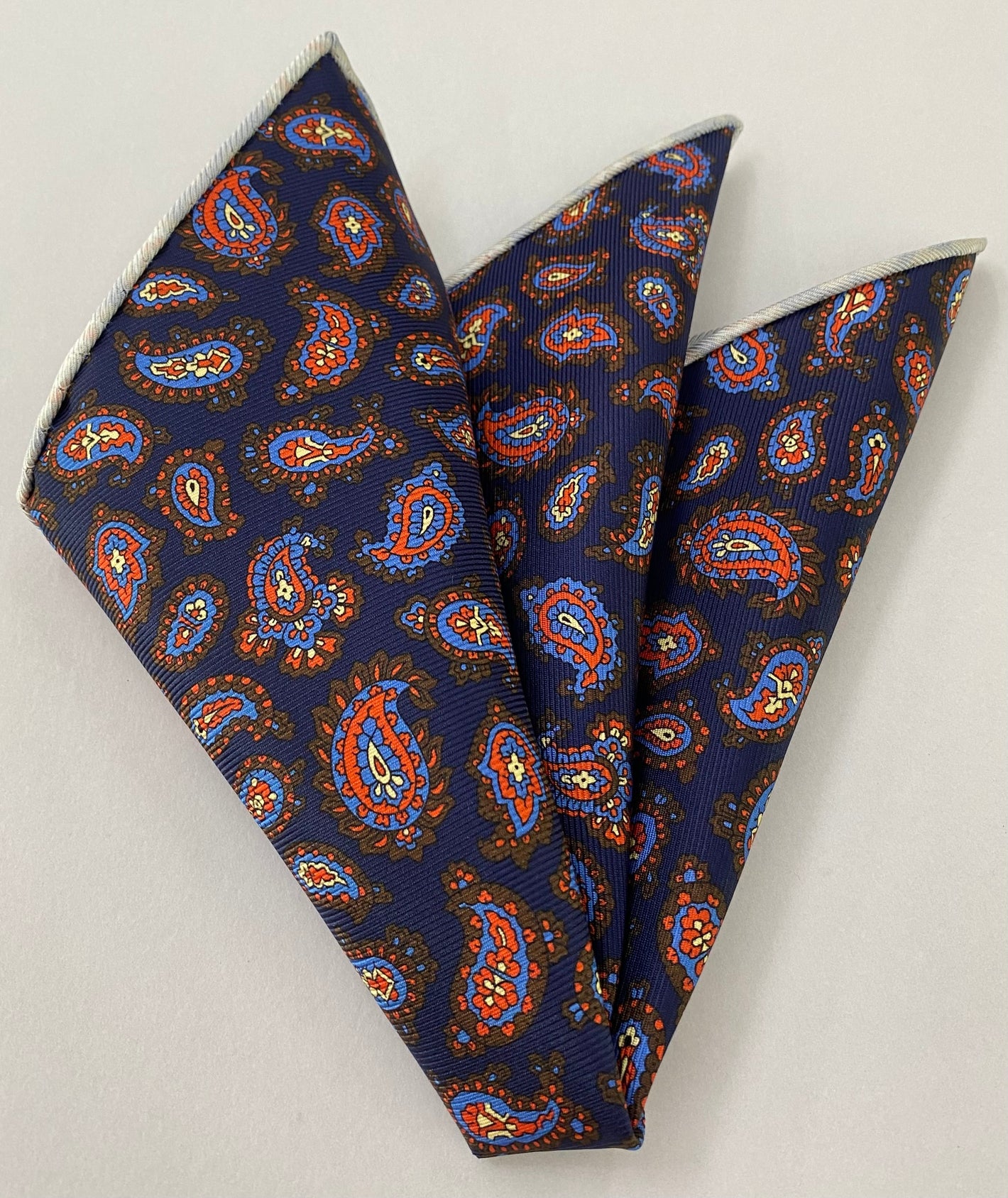 맥클즈필드 마더 프린트 실크 포켓 스퀘어 MMPP-118