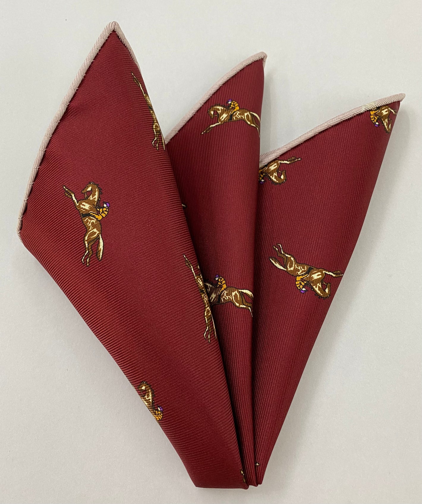 マクルズフィールド・マダー プリントシルク ポケットスクエア MMPP-159