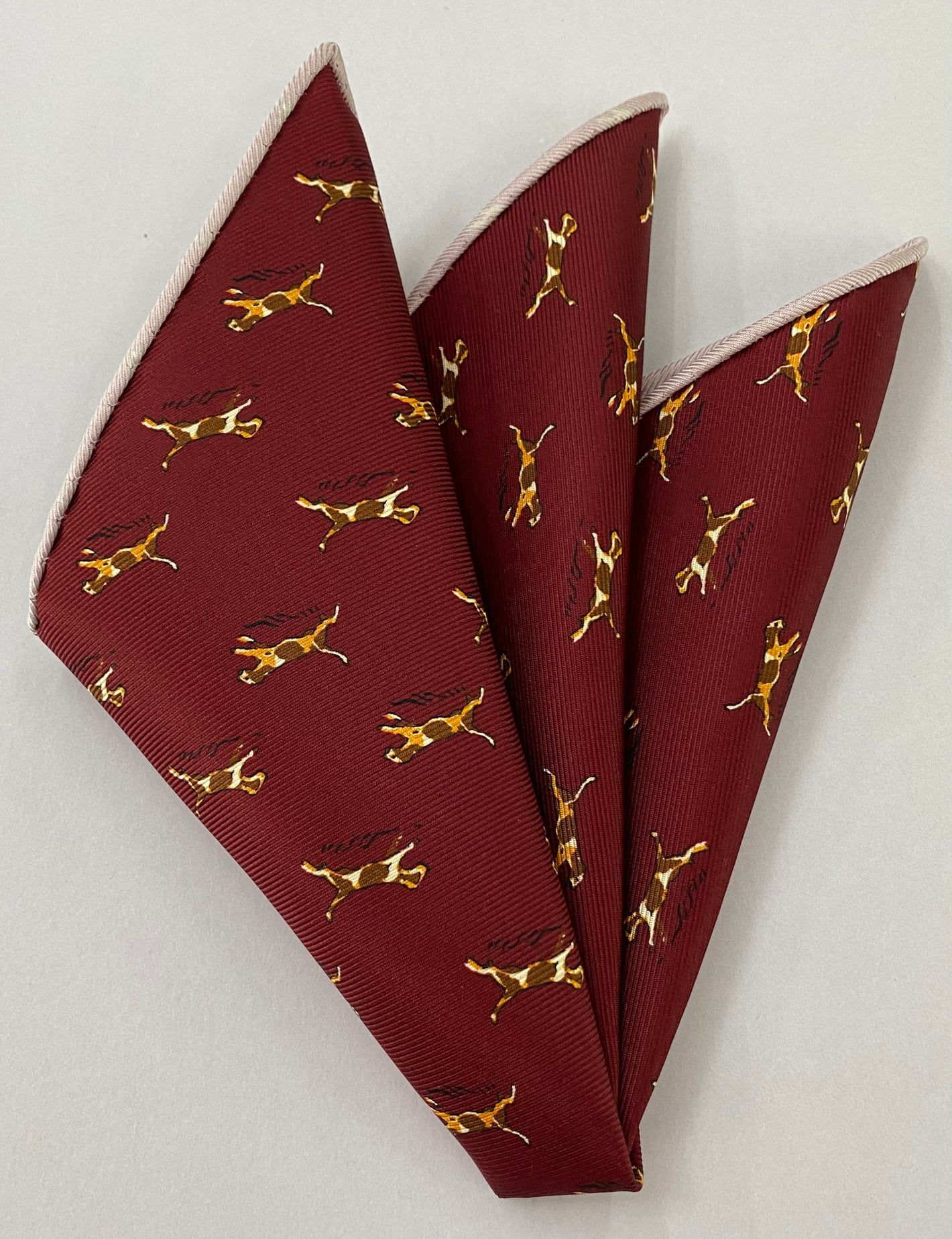 マクルズフィールド・マダー プリントシルク ポケットスクエア MMPP-166