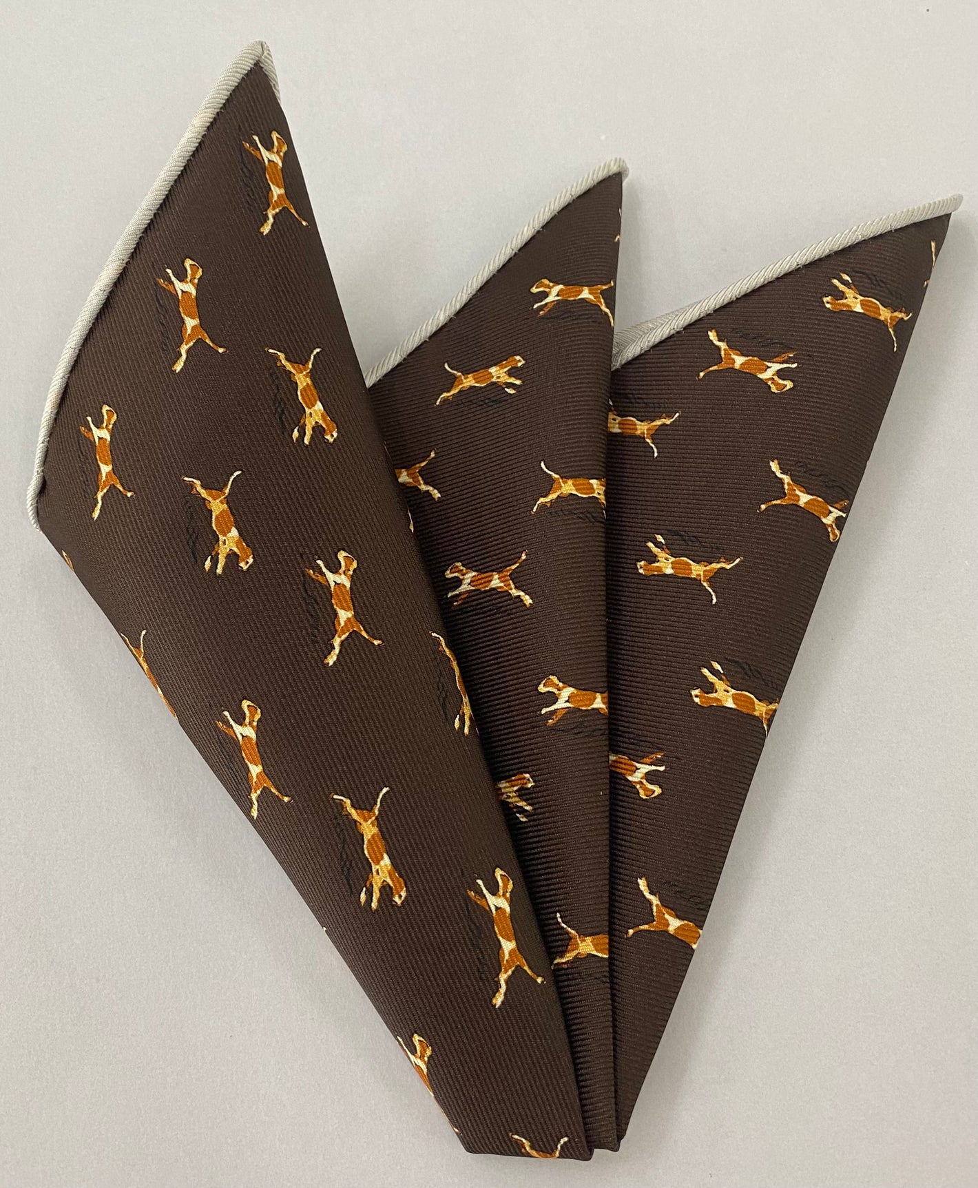 マクルズフィールド・マダー プリントシルク ポケットスクエア MMPP-167