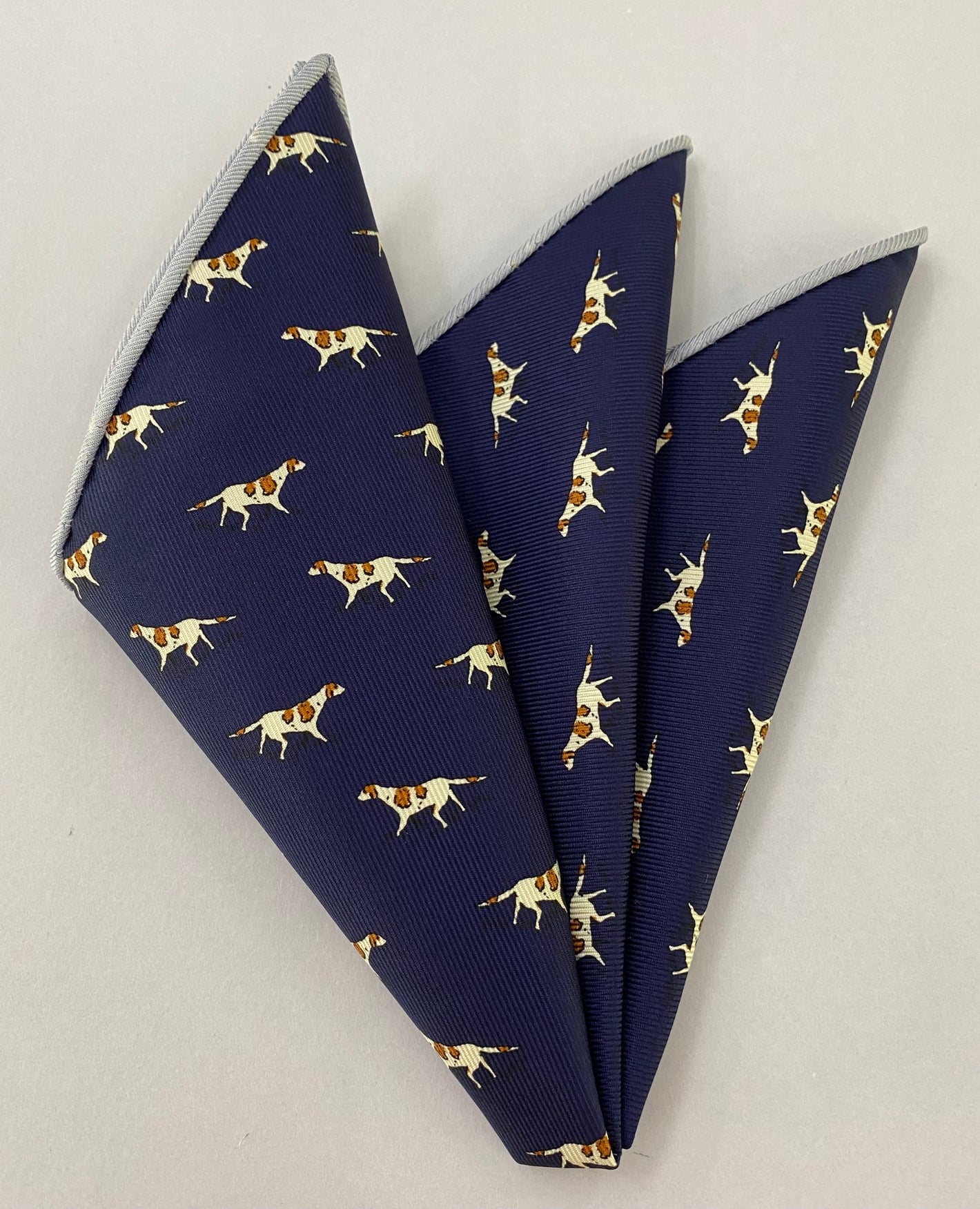 マクルズフィールド・マダー プリントシルク ポケットスクエア MMPP-179