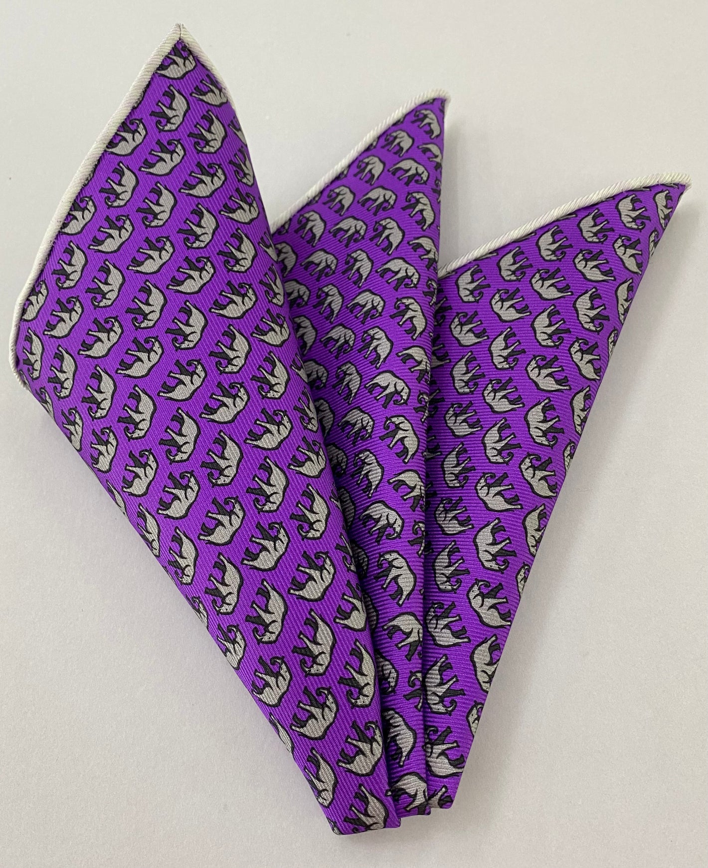 モダンマダー マクルズフィールド プリントシルク ポケットスクエア MMPP-90