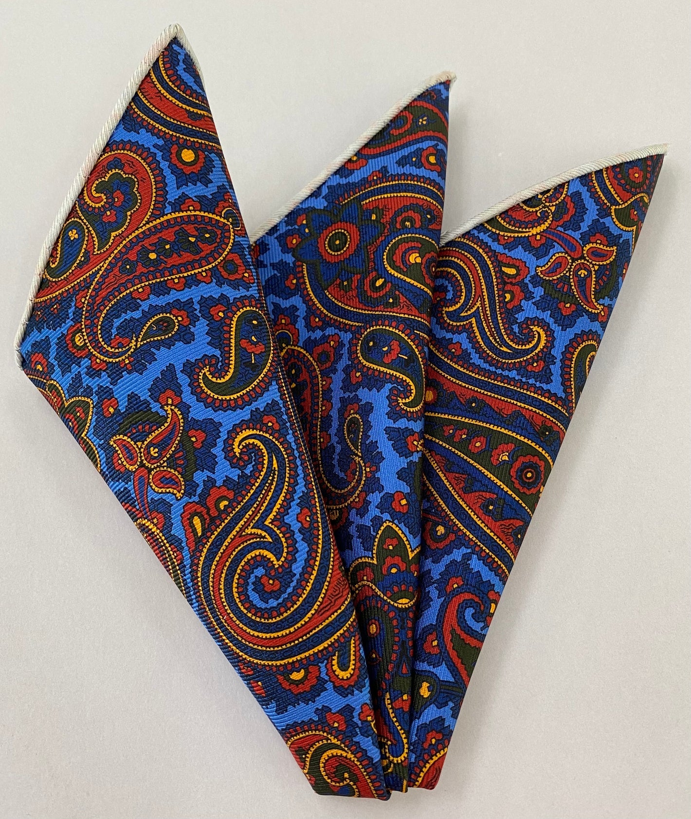 モダンマダー マクルズフィールド プリントシルク ポケットスクエア MMPP-93