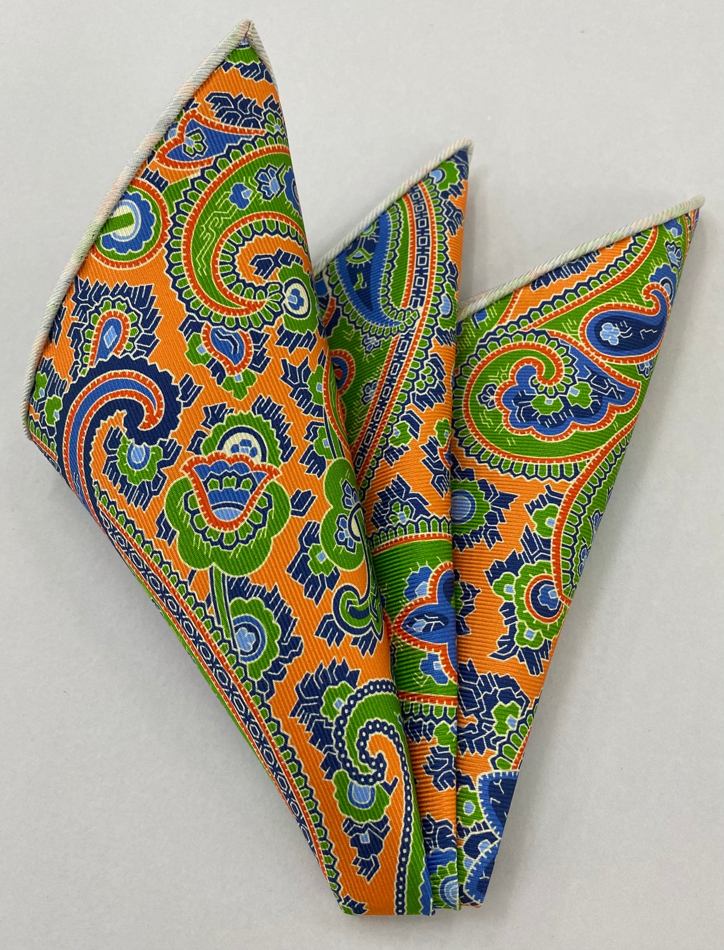 モダンマダー マクルズフィールド プリントシルク ポケットスクエア MMPP-98