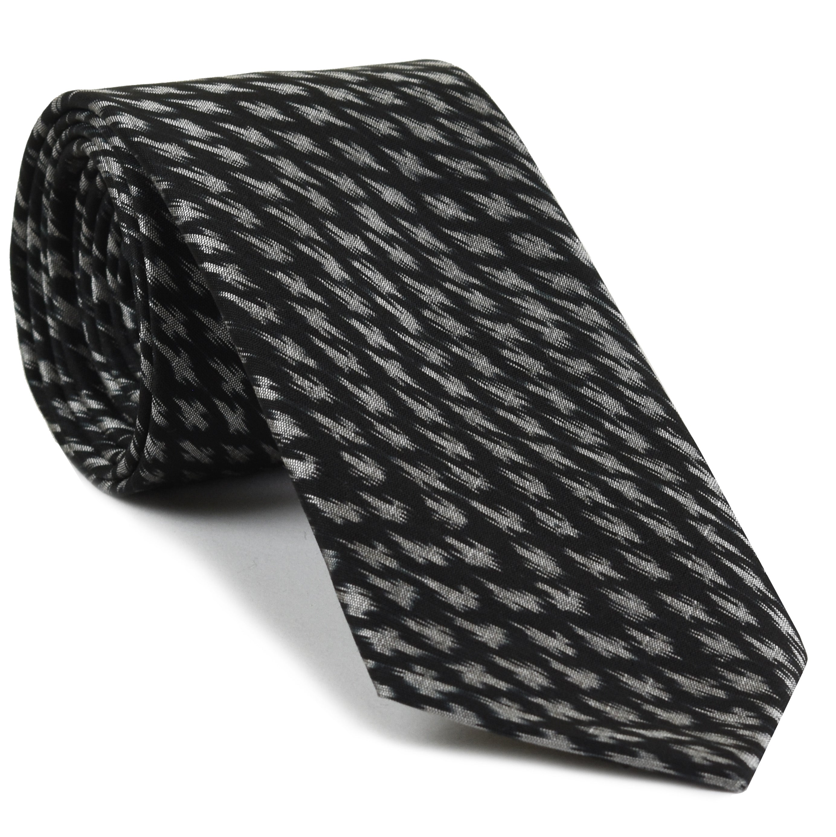 {[en]:White on Black Mudmee Silk Tie