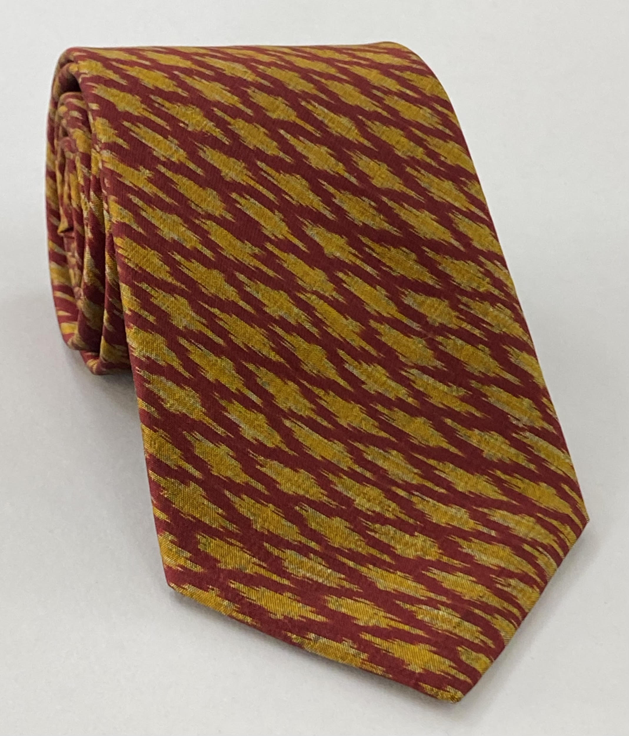 Gold on Red with Black Mudmee Silk Tie MUT-13
