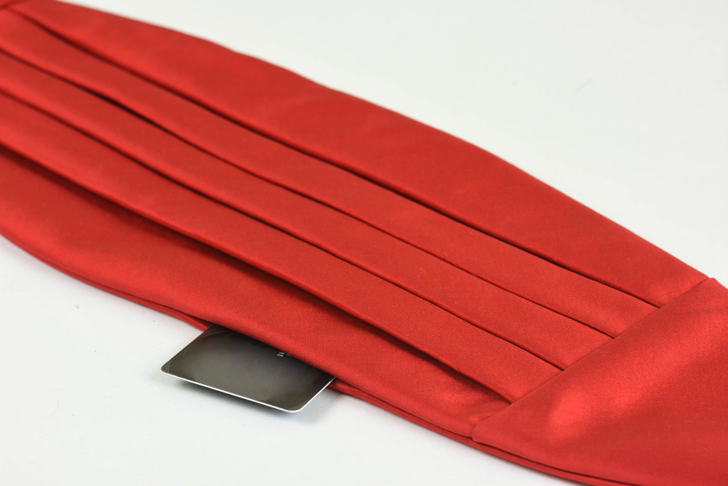 United States Marine Corps Red Silk Classic Cummerbund with Brass Clasp and Sliders THCC-28