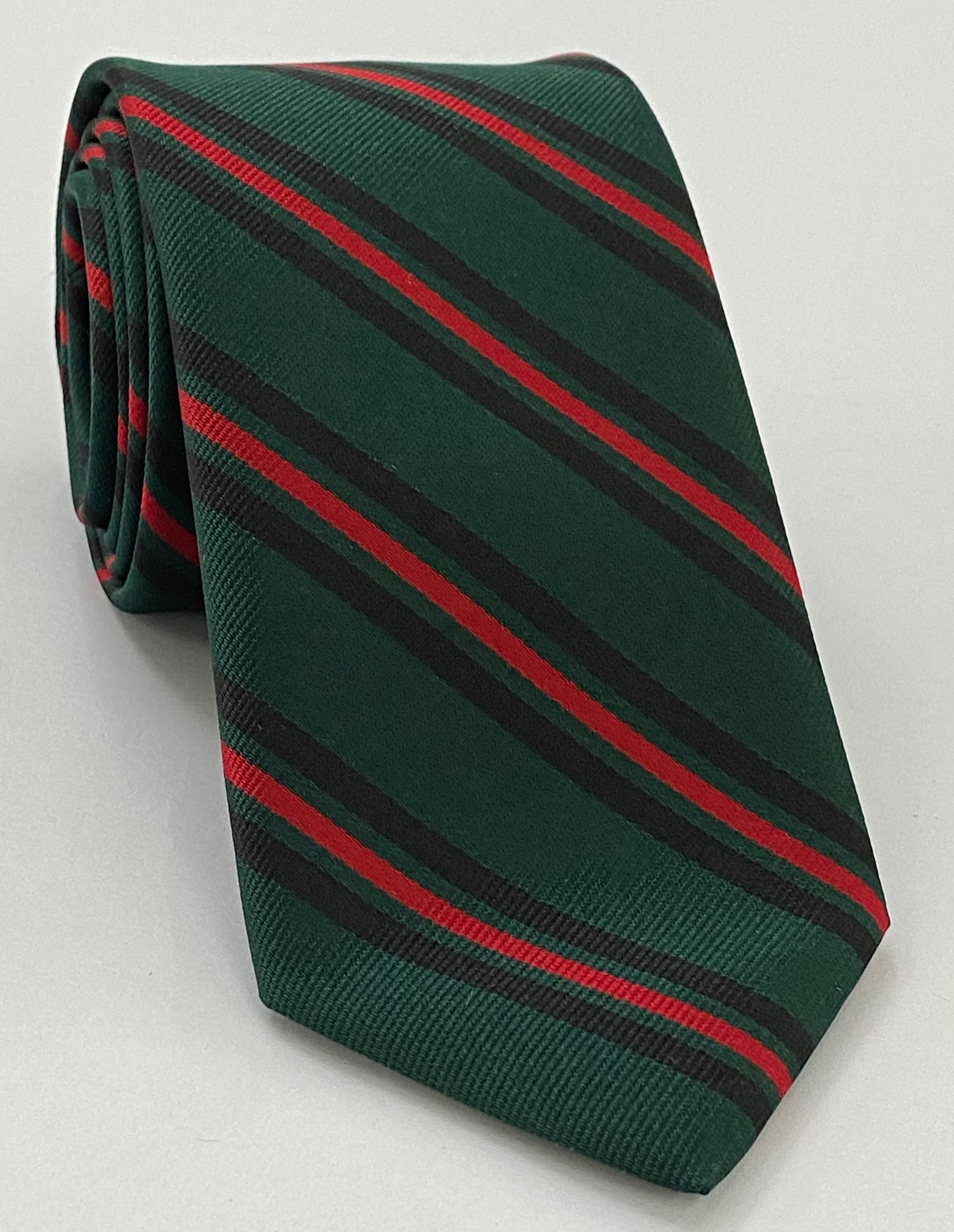 グルカ旅団ストライプシルクタイ RGT-24 ダークフォレストグリーンにレッド＆ミッドナイトブルー