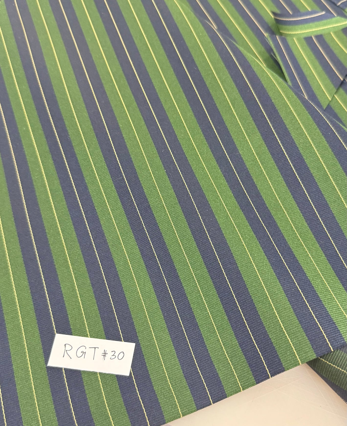 corn黃、萊姆綠與深海軍藍 女王皇家愛爾蘭騎兵隊條紋真絲領帶 RGT-30