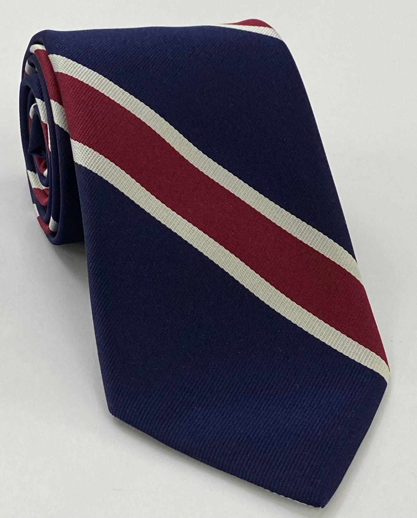 ネイビーブルー、バーガンディ＆ホワイトのリッペストライプシルクタイ RST-3