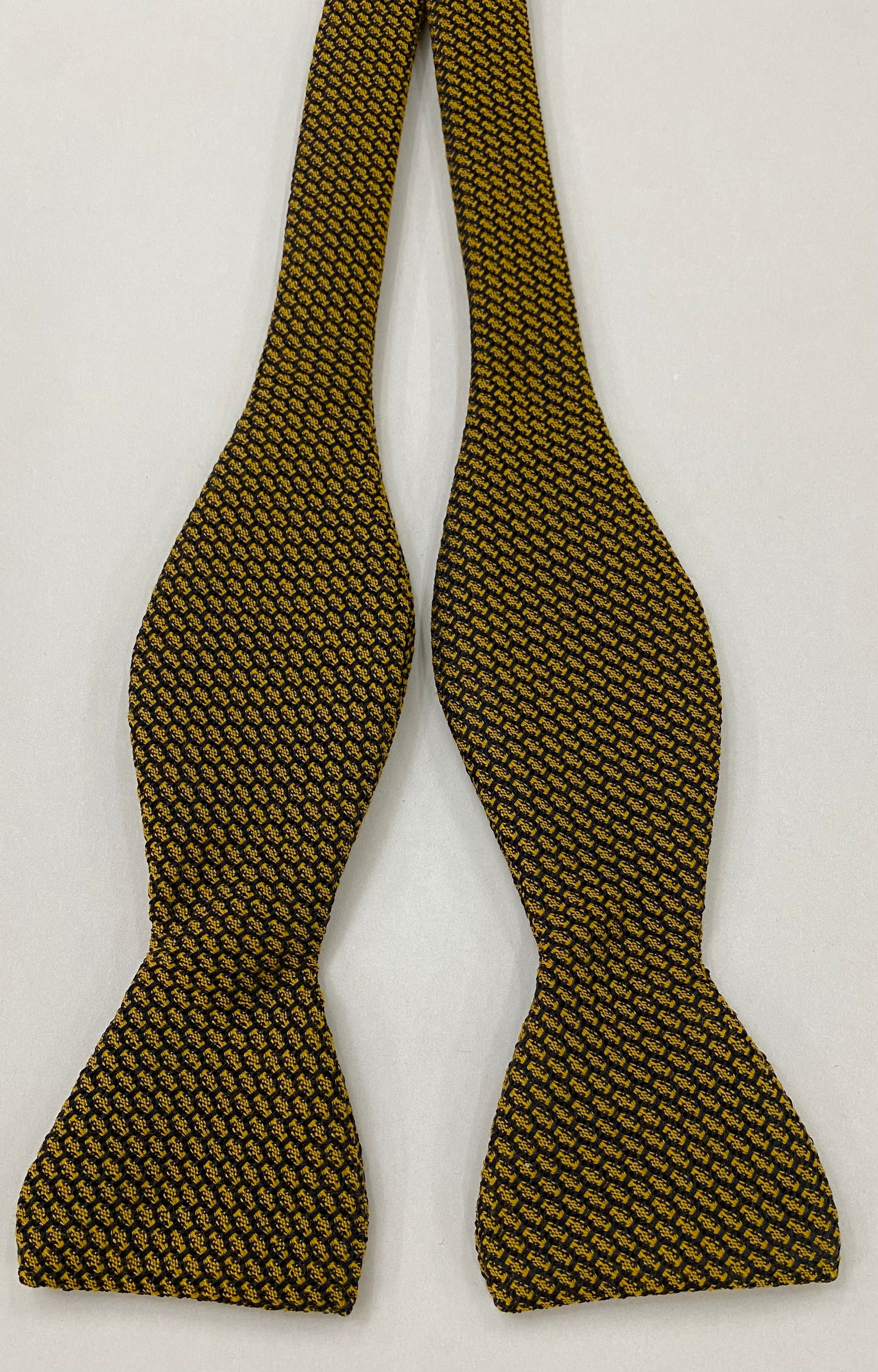 Gold & Midnight Blue Cashmere/Silk Grenadine Grossa Silk Bow Tie SCGGBT-8