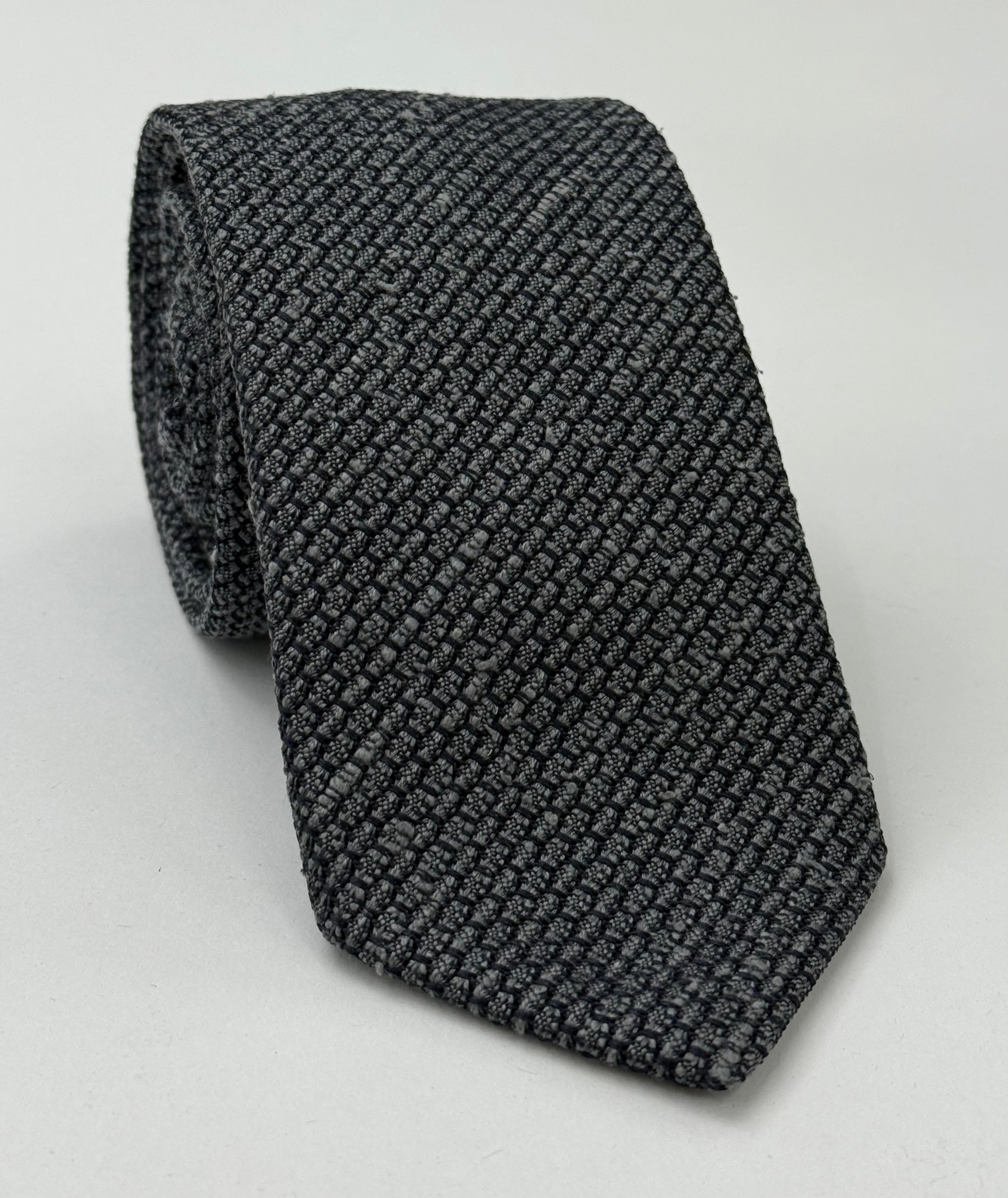 차콜 그레이 샨퉁 그레나딘 그로사 실크 타이 SHGT-12