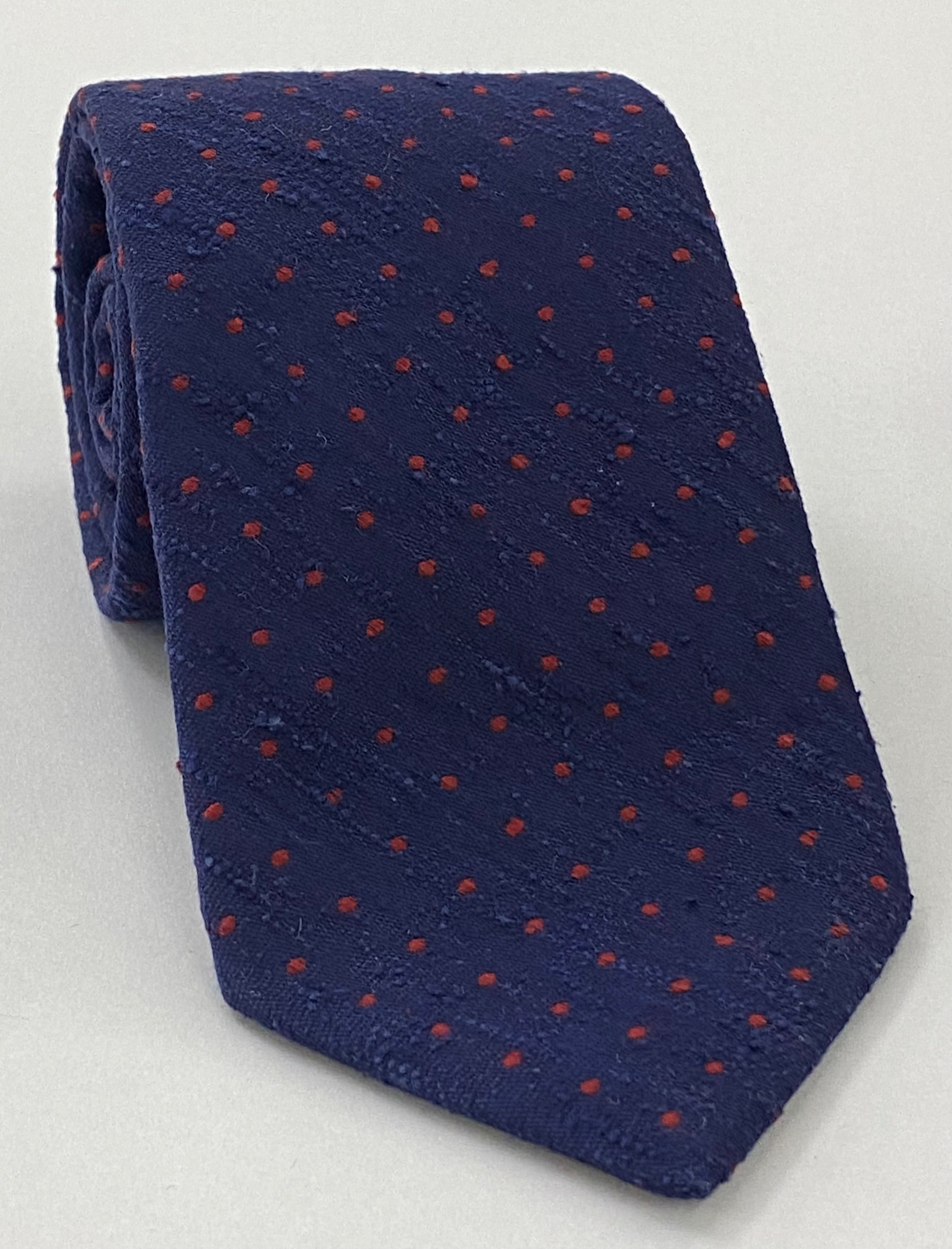 ミッドナイトブルー地にダークレッドのシャンタンピンドットシルクネクタイ SHPDT-3