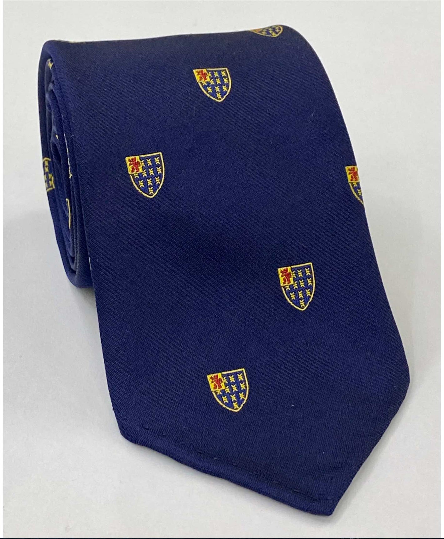 링컨스 인 크레스트 실크 타이 UKL-6 네이비 블루 바탕에 레드 & 옐로우