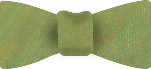 {[en]:Light Young Leaf Green Thai Shot Silk Bow Tie